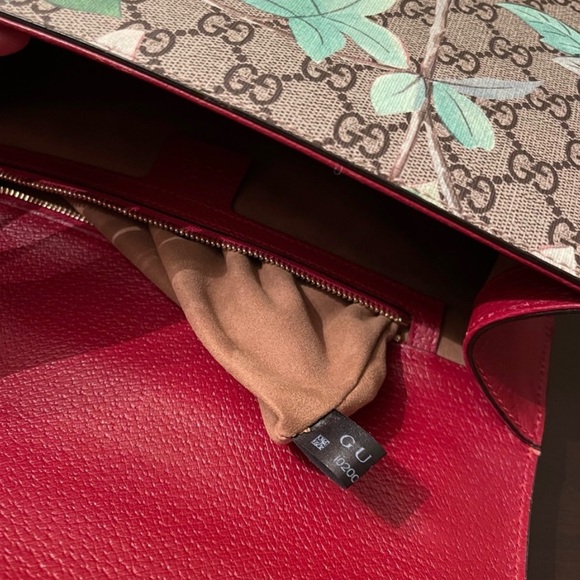 Gucci Large Padlock Should Bag - Picture 8 of 9